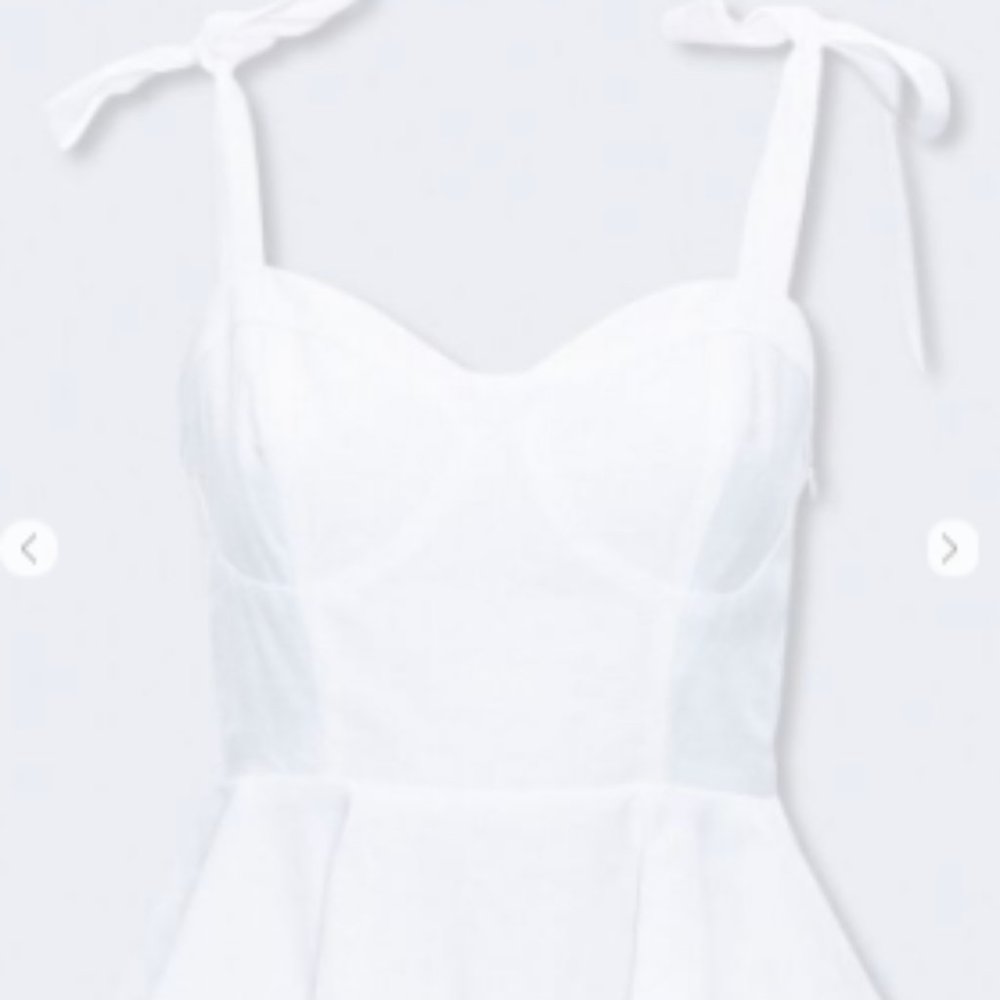 Forever 21 Sweetheart Tie-Strap Top